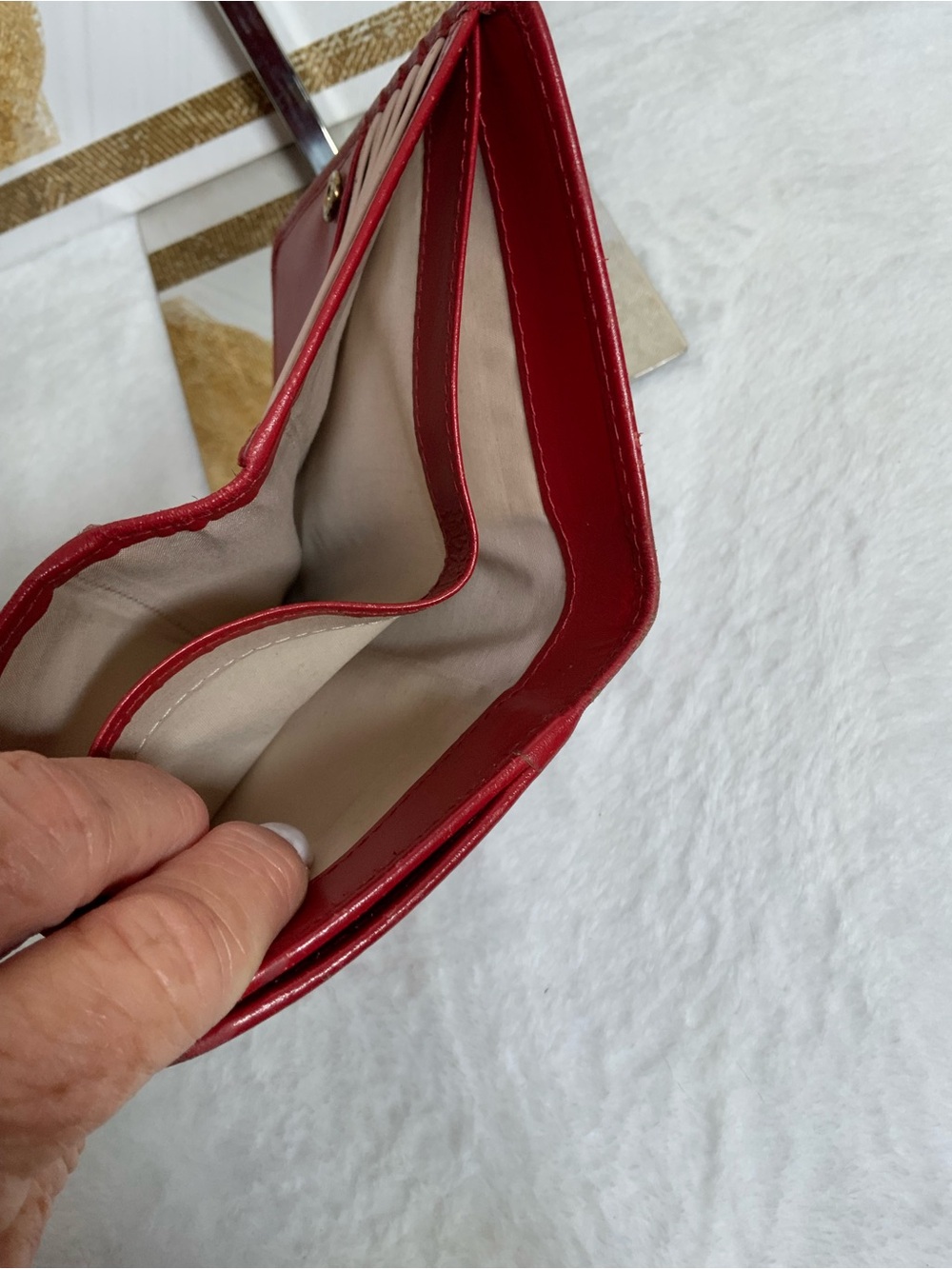 RADLEY LONDON Red Floral Wristlet Clutch - Picture 7 of 7